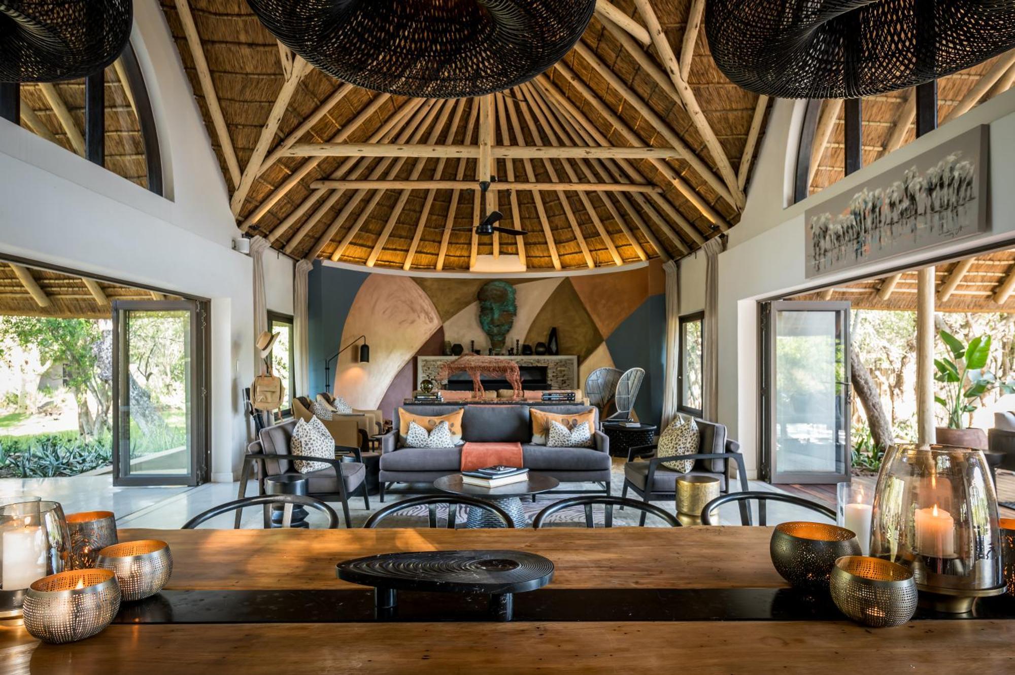 Serondella Safari Lodge ソーニーブッシュ・ゲーム・リザーブ エクステリア 写真